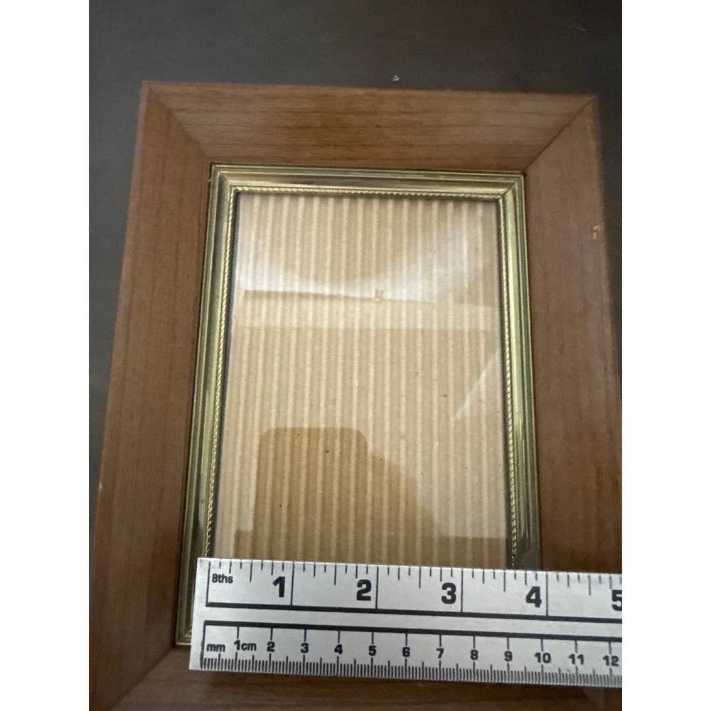 Vintage Wood and Gold Beaded Picture Frame 5x7 Opening Tabletop Wall Mount